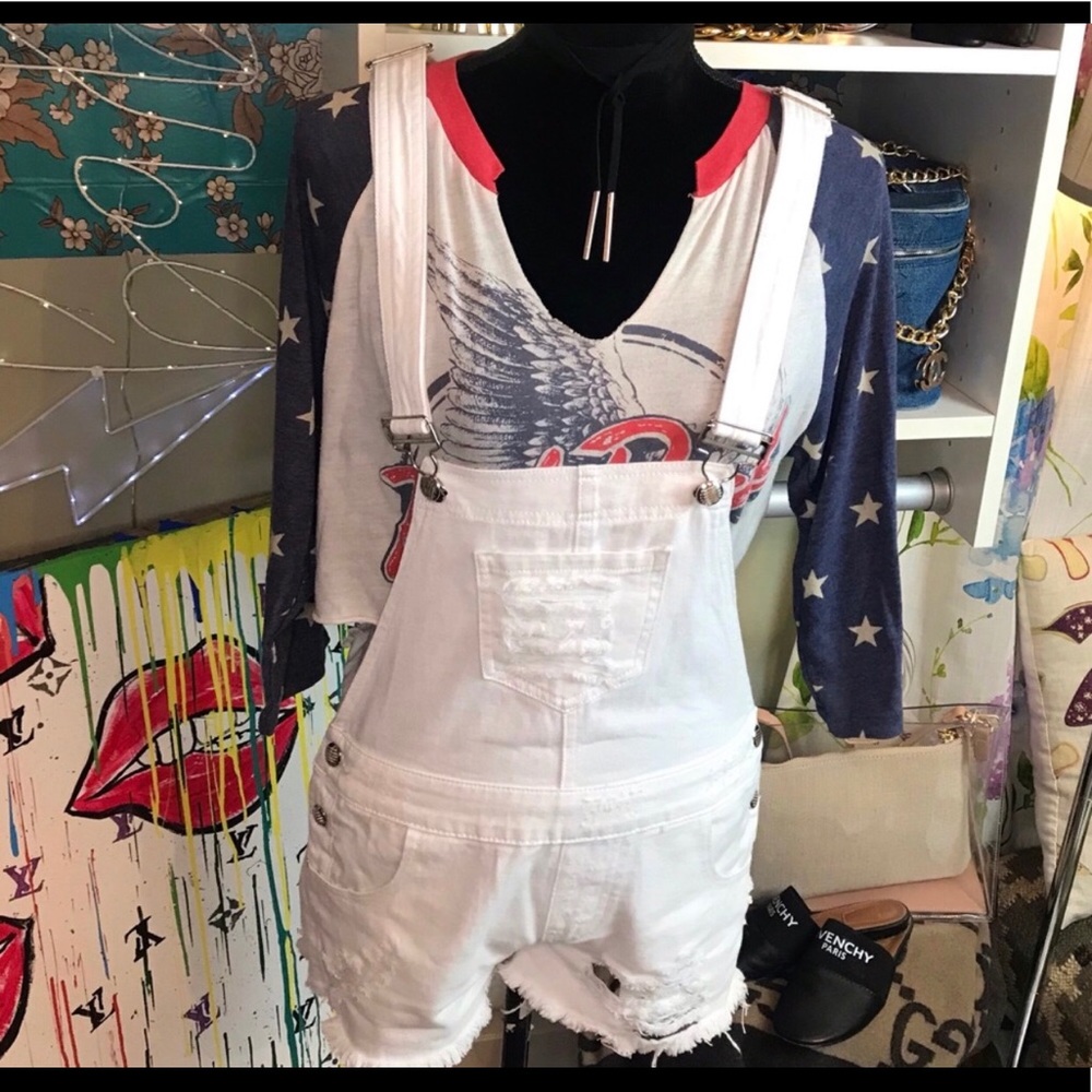 Threasa distresses white short overalls